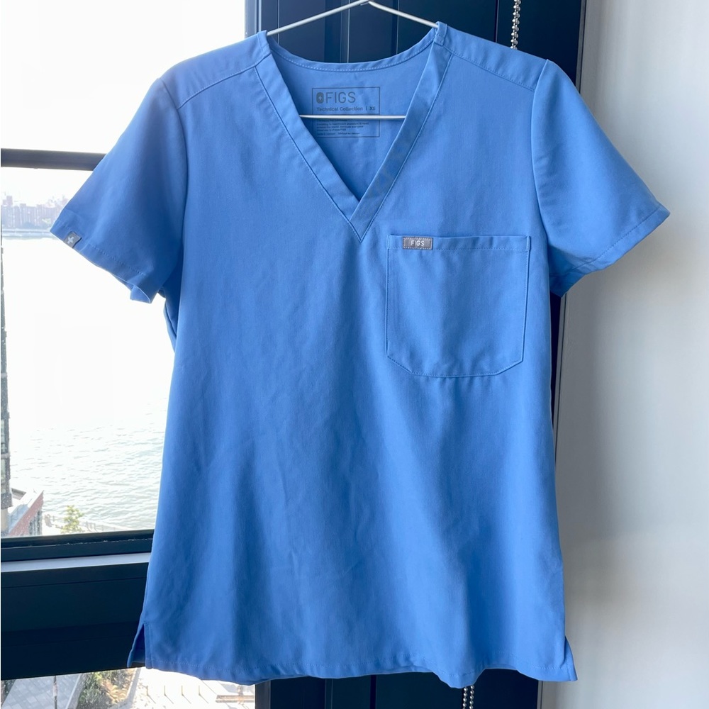 FIGS Ceil Blue Catarina Scrub Top